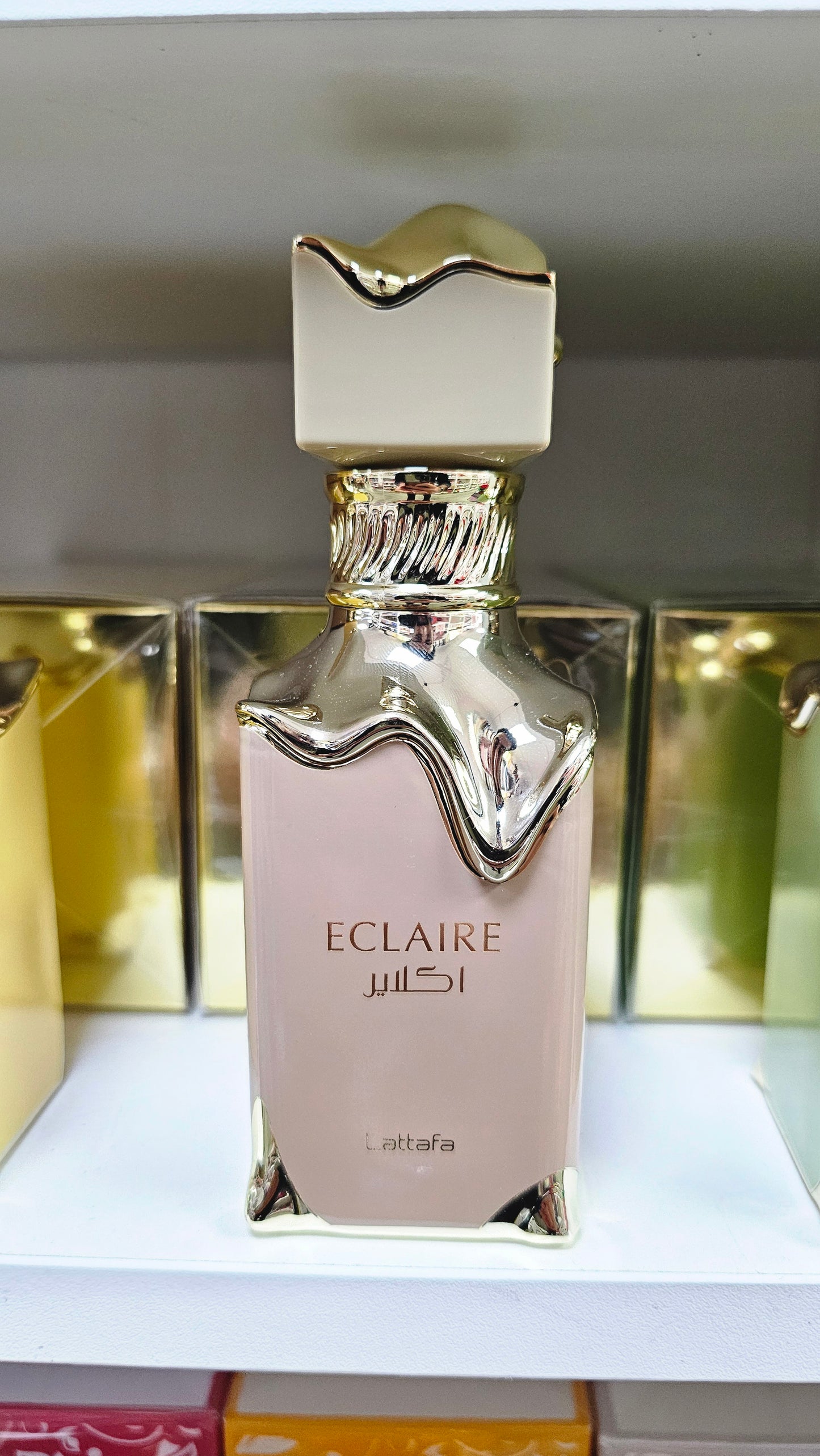 Lattafa Eclaire